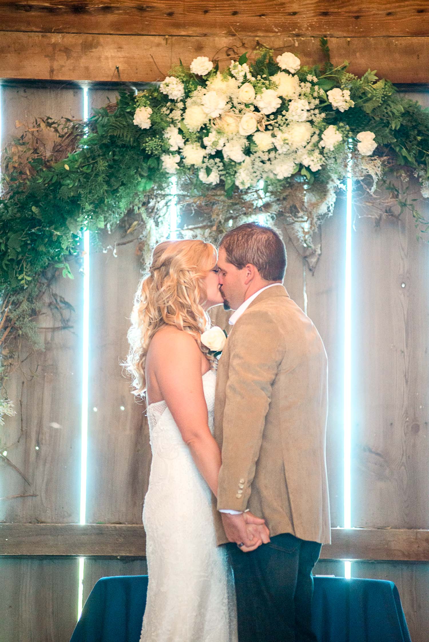 Indianapolis Barn Wedding, Ashley Link Photography