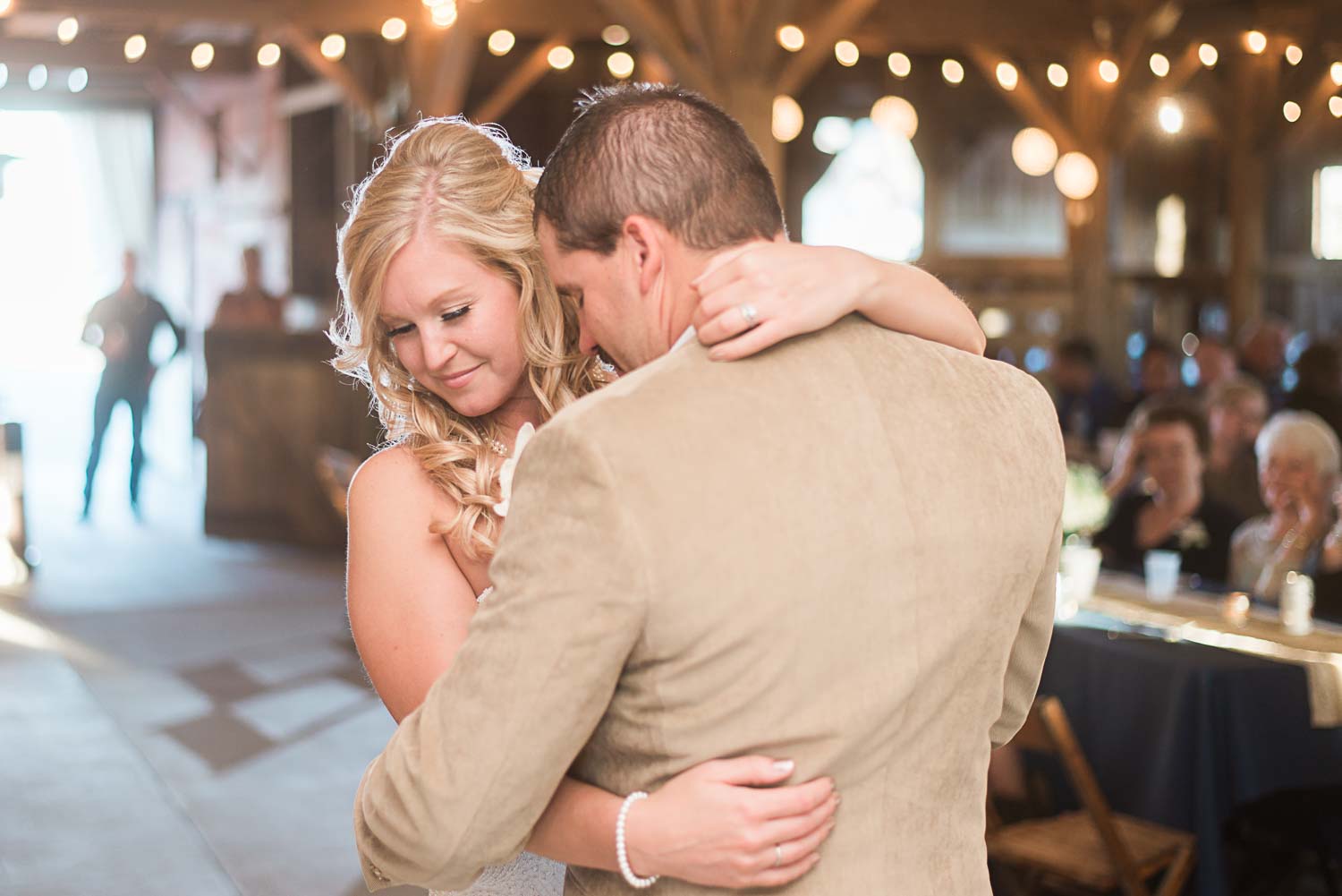 Indianapolis Barn Wedding, Ashley Link Photography