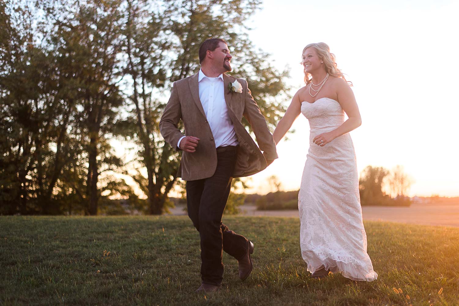 Indianapolis Barn Wedding, Ashley Link Photography