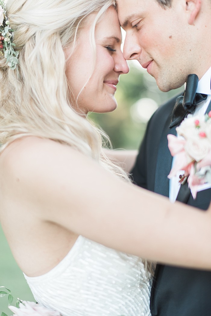 Indianapolis Wedding Photographer, Romantic Indianapolis Wedding