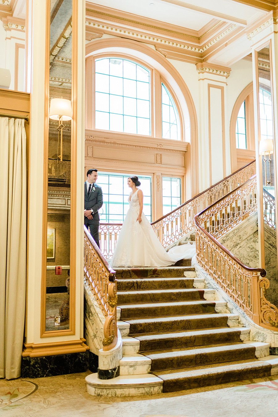 Indianapolis Wedding Photographer; Indiana Historical Society Wedding