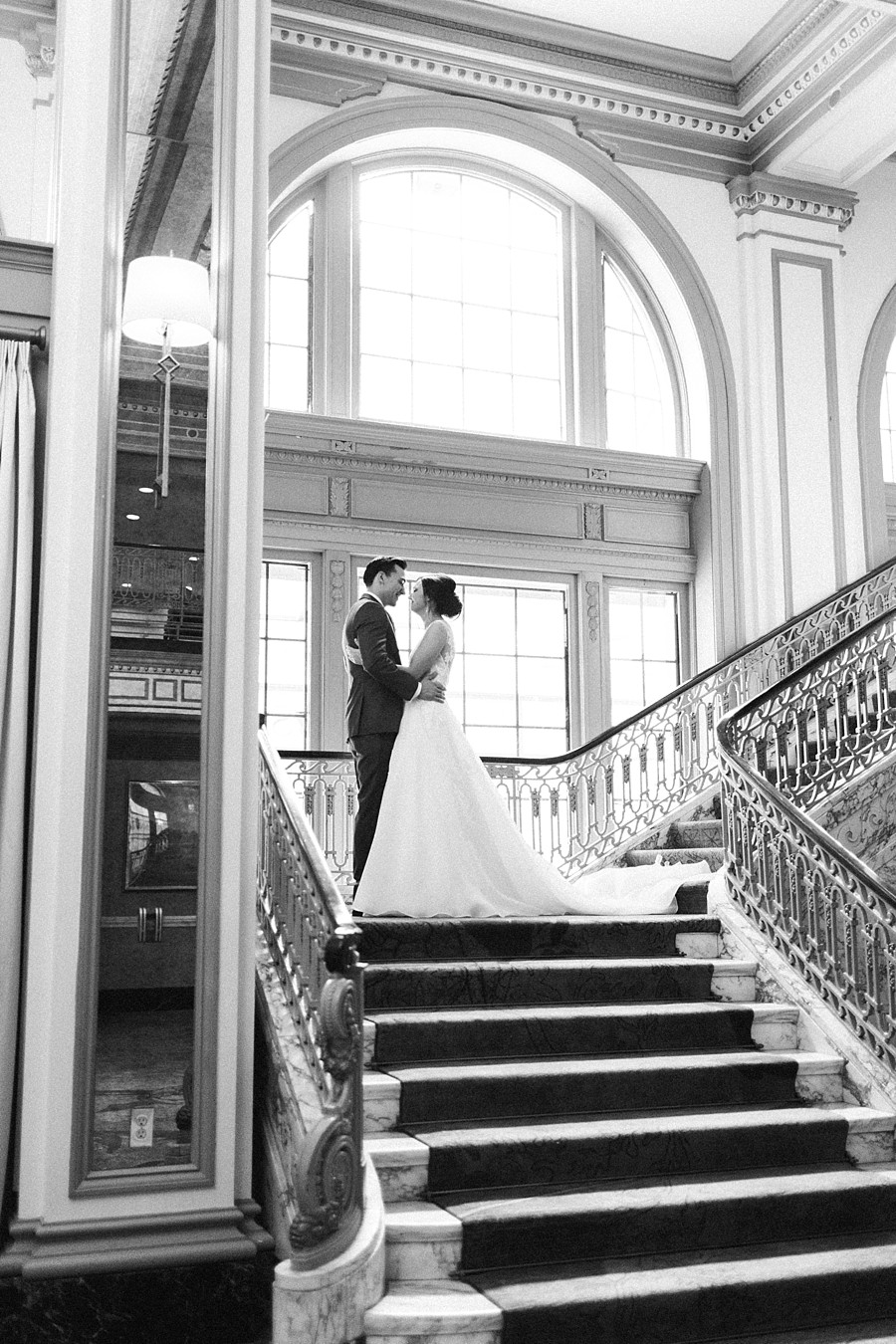 Indianapolis Wedding Photographer; Indiana Historical Society Wedding