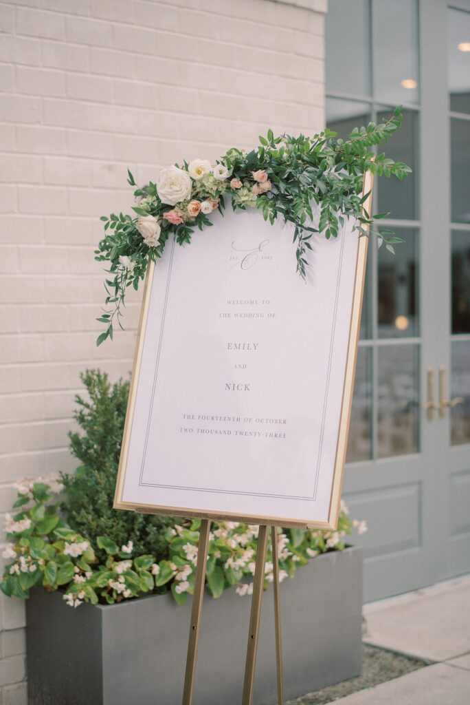 A Courtyard Wedding at the Ritz Charles in Carmel Indiana